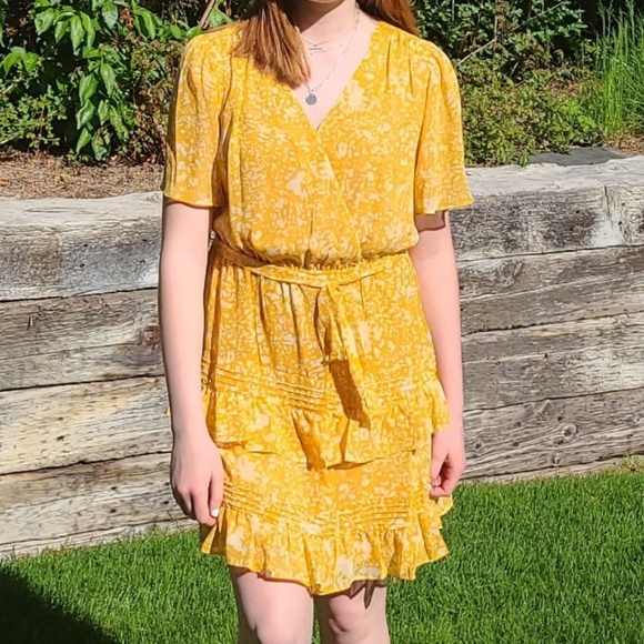 Ruffle Kohls Yellow Dress Simply Vera Wang Yellow Summer Dress Poshmark